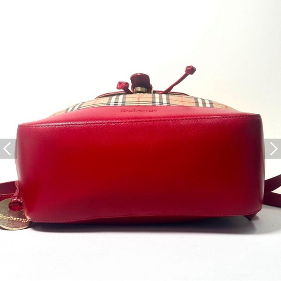 Burberry’s BackPack - Picture 6 of 16